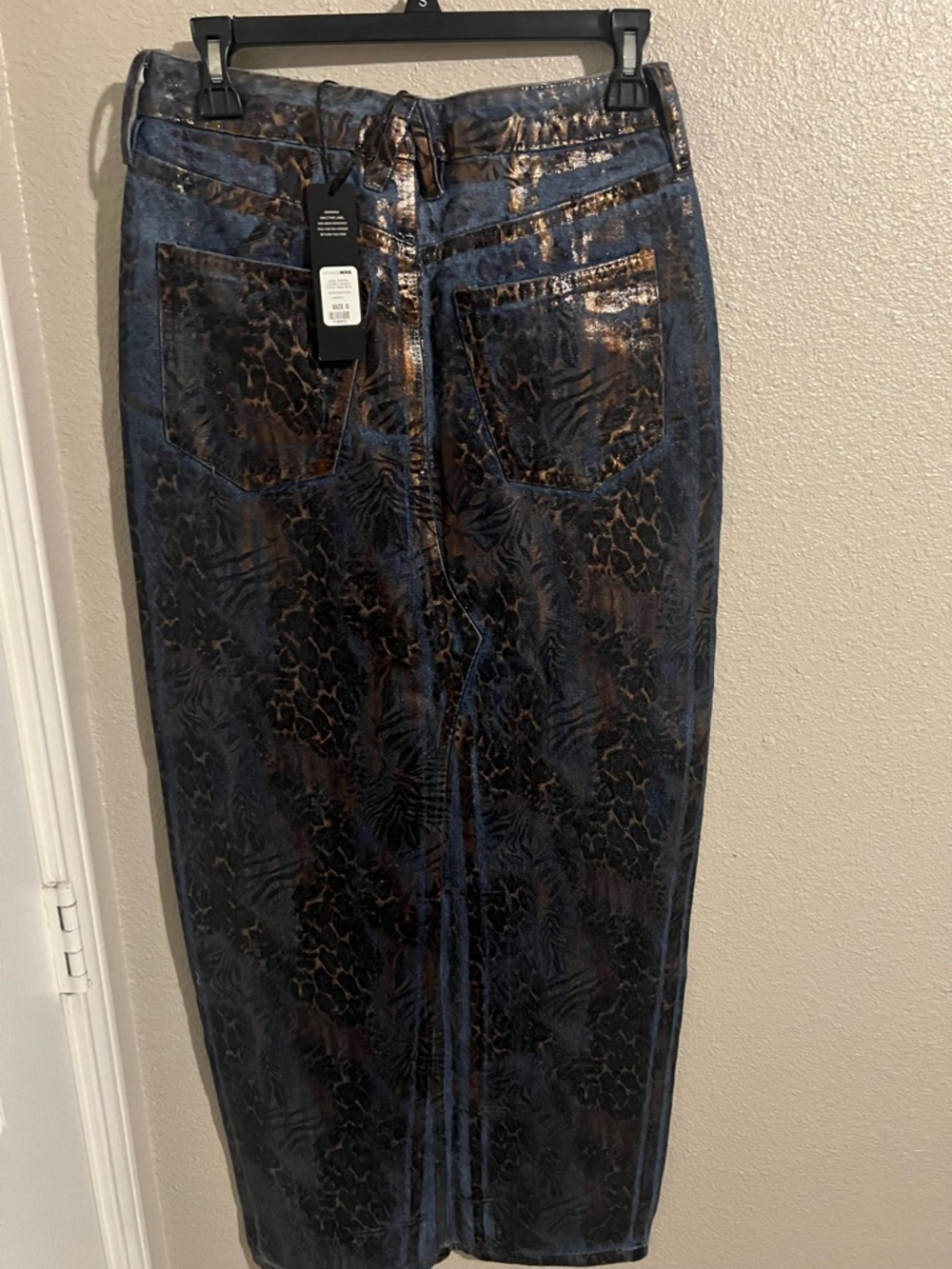 Dark Blue Metallic Animal Print Skirt - Picture 3 of 4